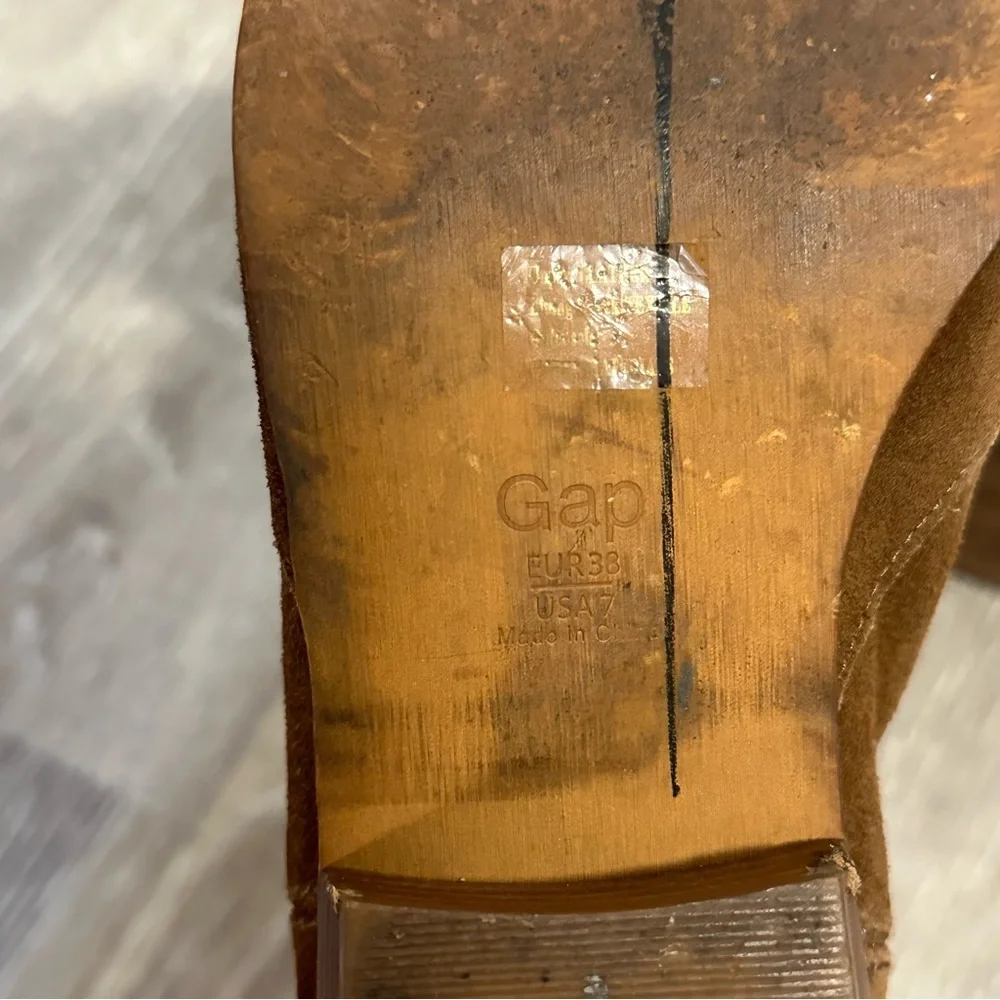 GAP Western Chelsea Boot Brown Ankle Booties - Picture 6 of 10